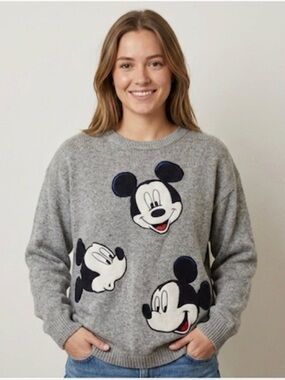 Vintage Large Mickey Mouse
Unlimited Jerry Leigh Knit
Sweater Large Ramie Cotton